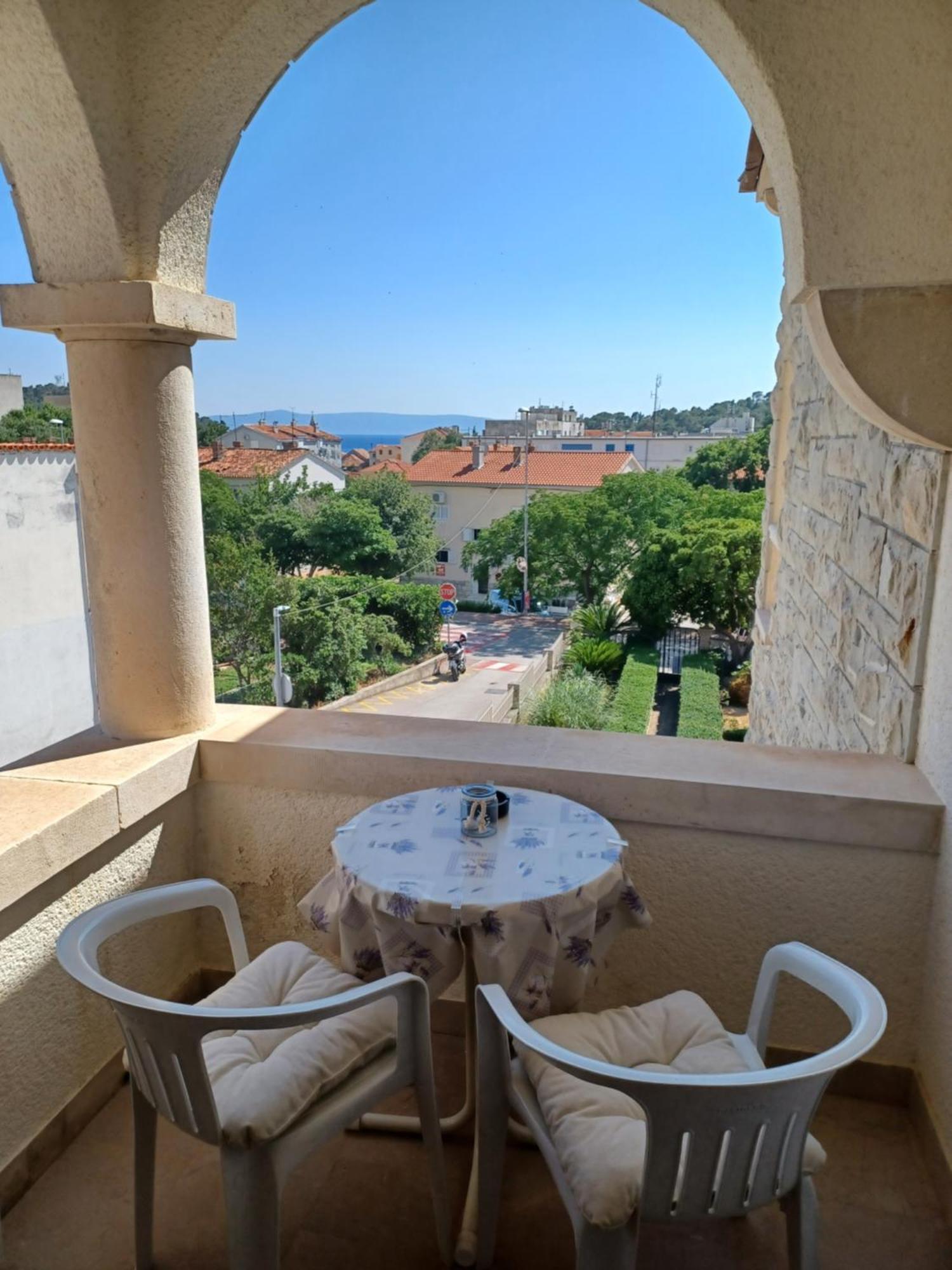 Apartments Emilija Makarska Quarto foto